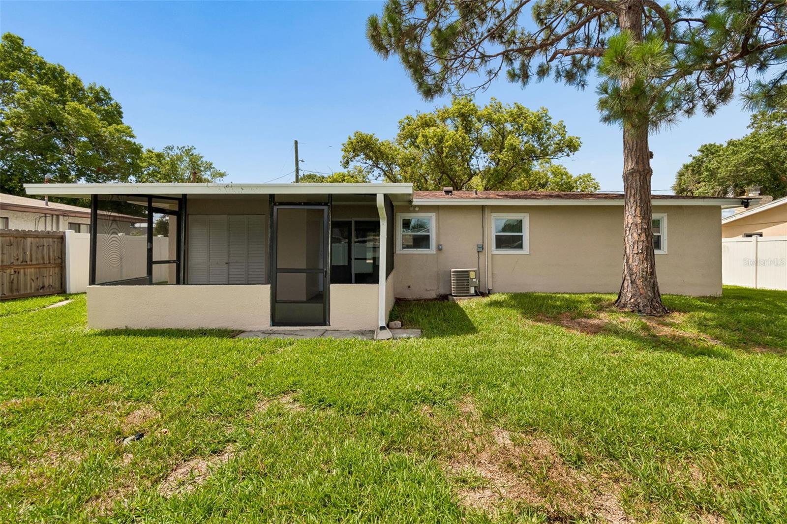 GANDY GARDENS 5 - Residential