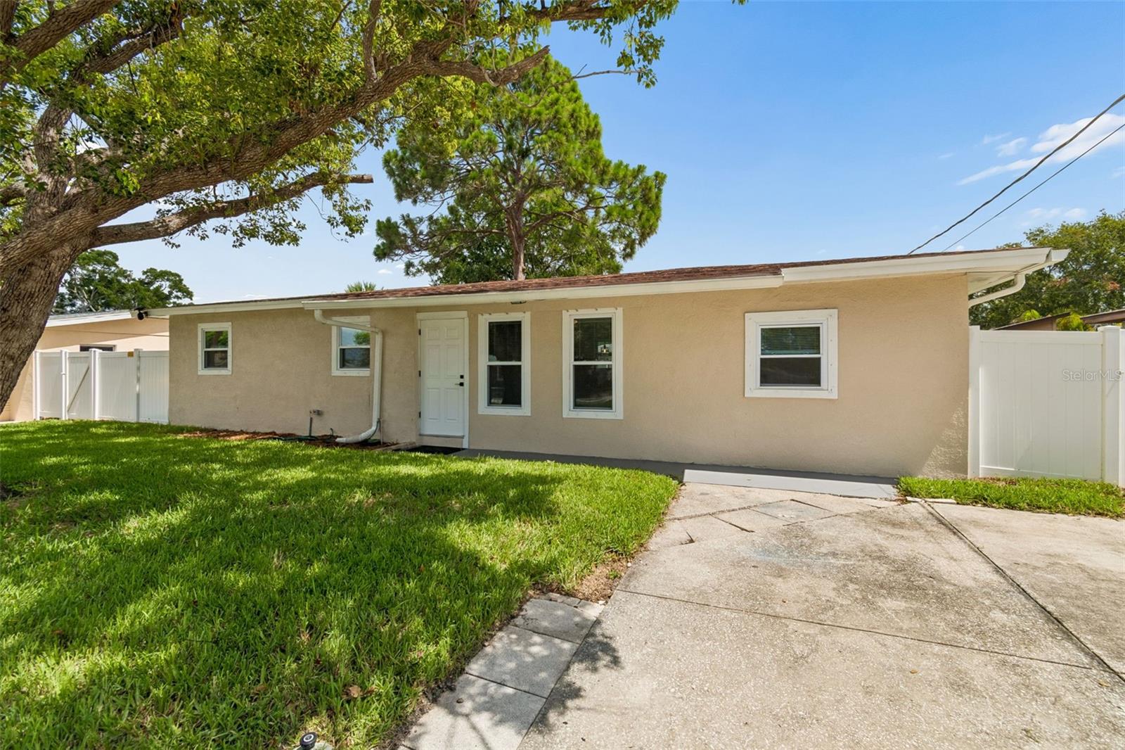 GANDY GARDENS 5 - Residential