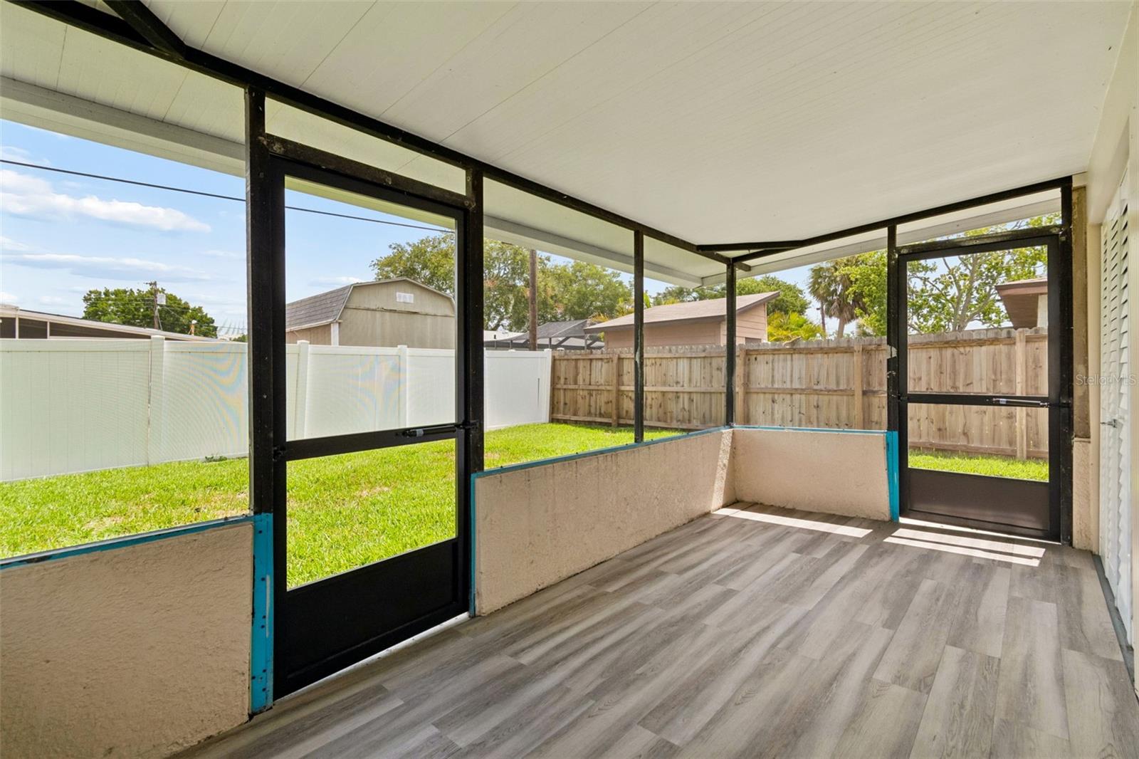 GANDY GARDENS 5 - Residential