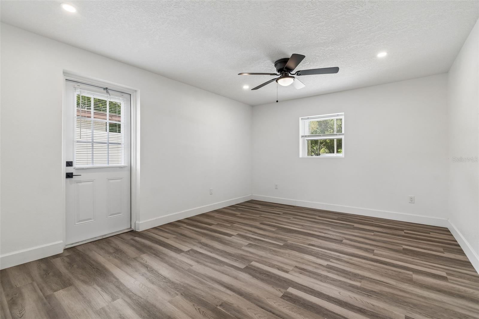GANDY GARDENS 5 - Residential