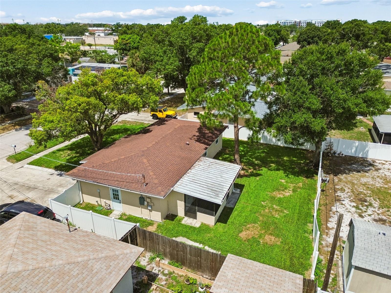 GANDY GARDENS 5 - Residential