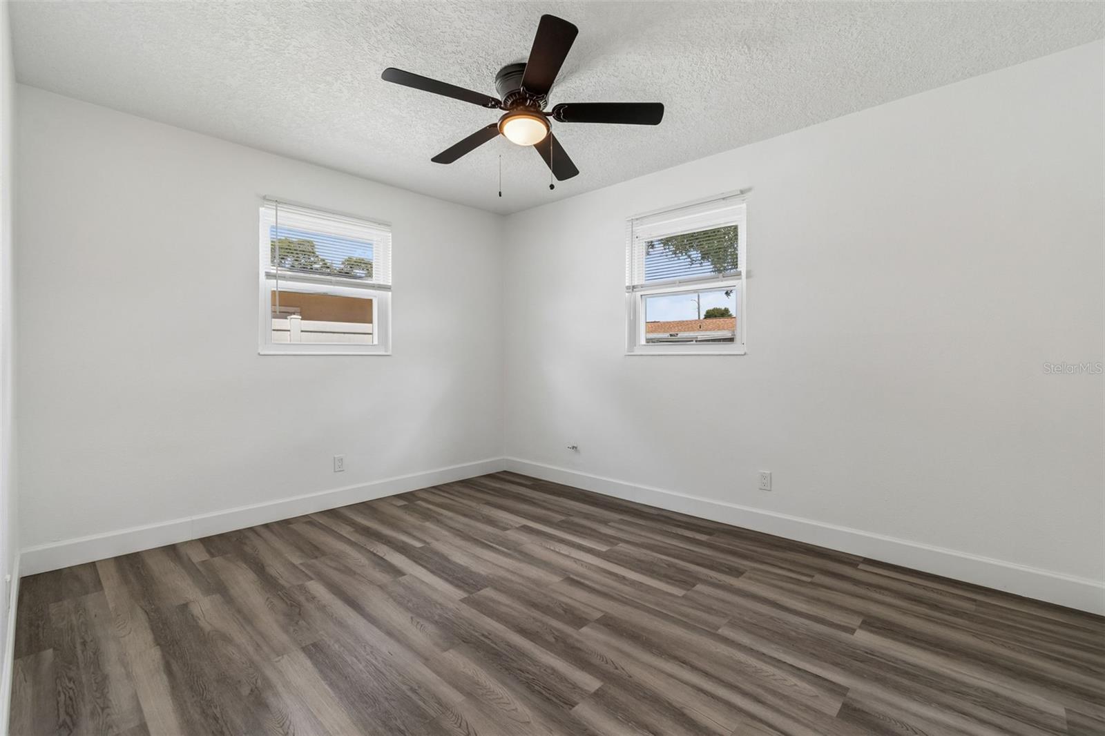 GANDY GARDENS 5 - Residential