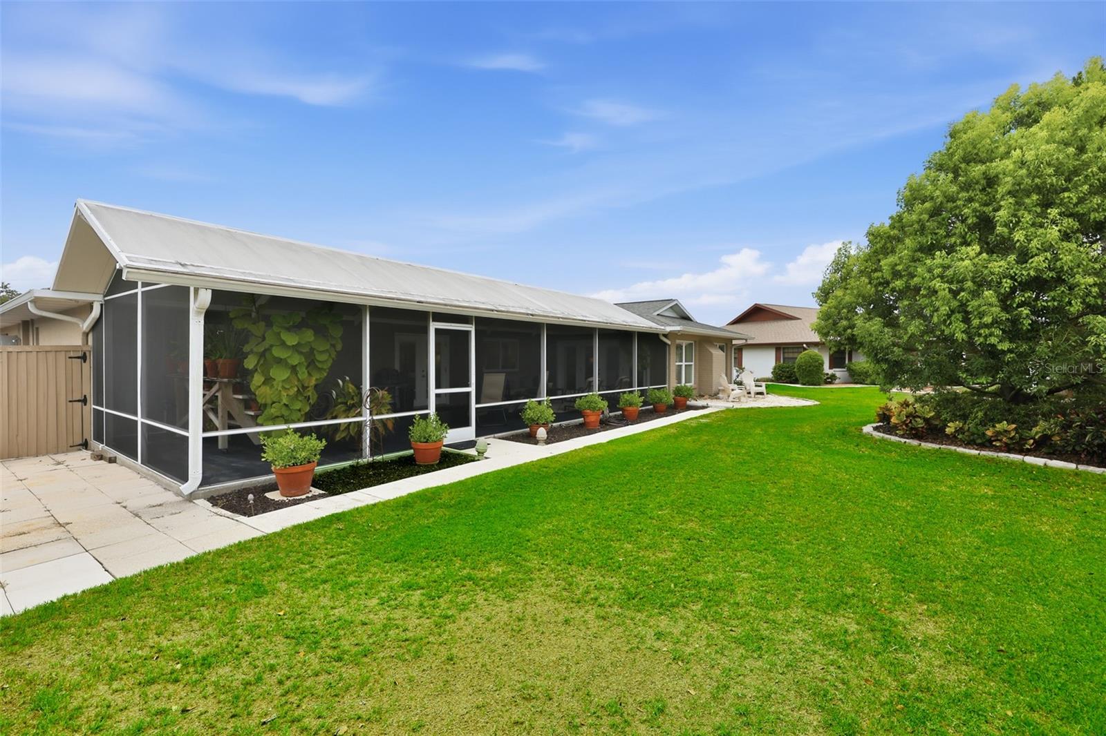SUN CITY CENTER UNIT 35 - Residential