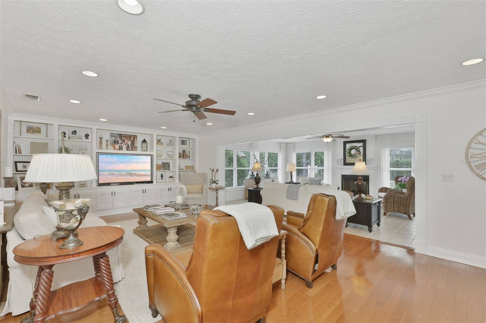 SUN CITY CENTER UNIT 35 - Residential