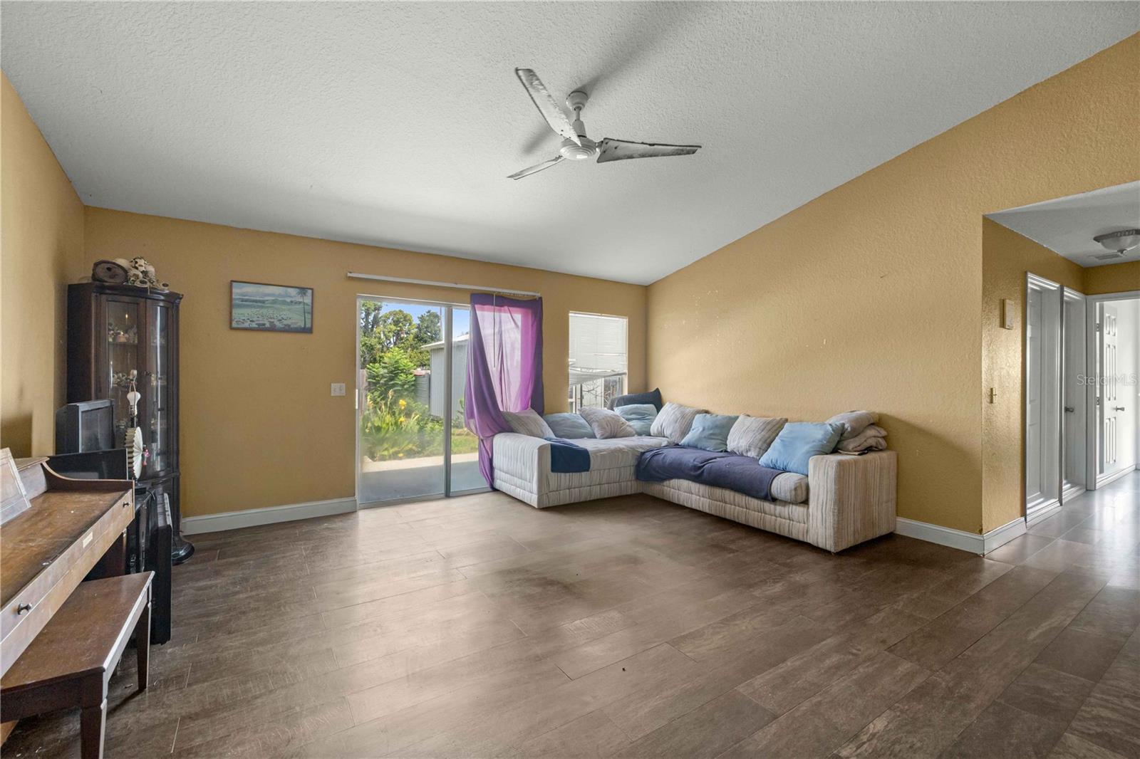 CORAL RDG - Residential