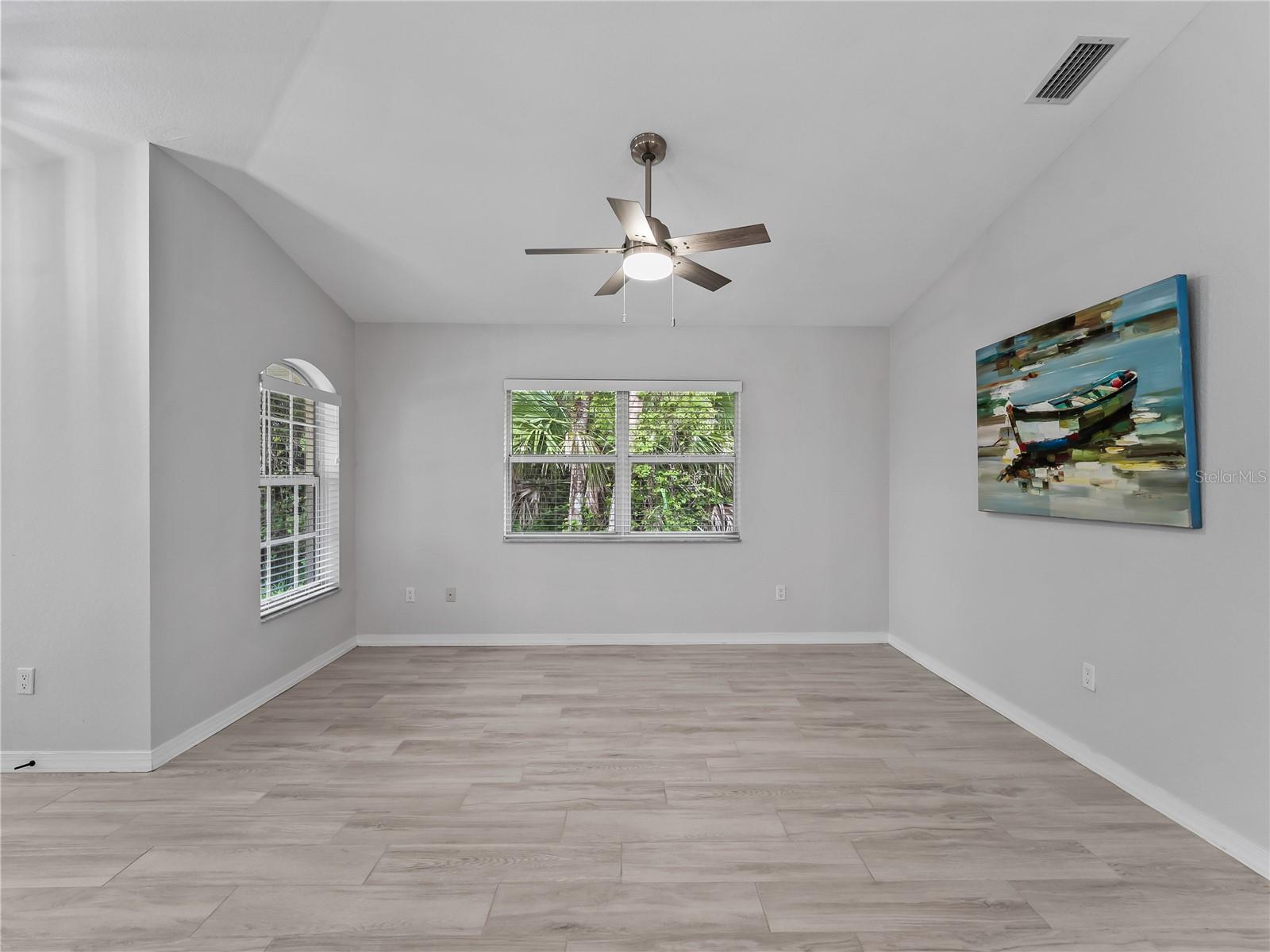 ROTONDA LAKES - Residential