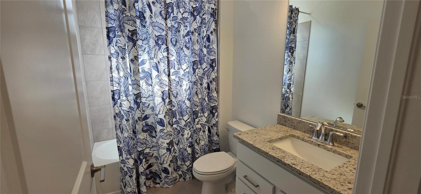 LORRAINE LAKES PH I - Residential