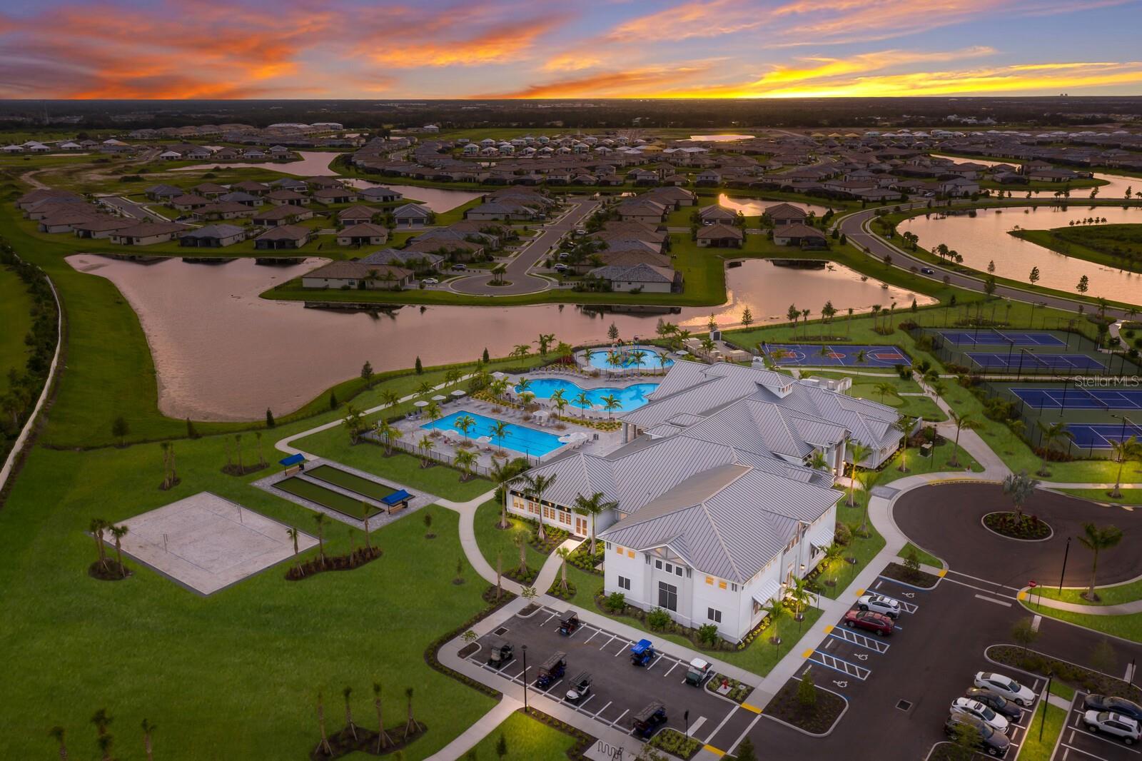 LORRAINE LAKES PH I - Residential