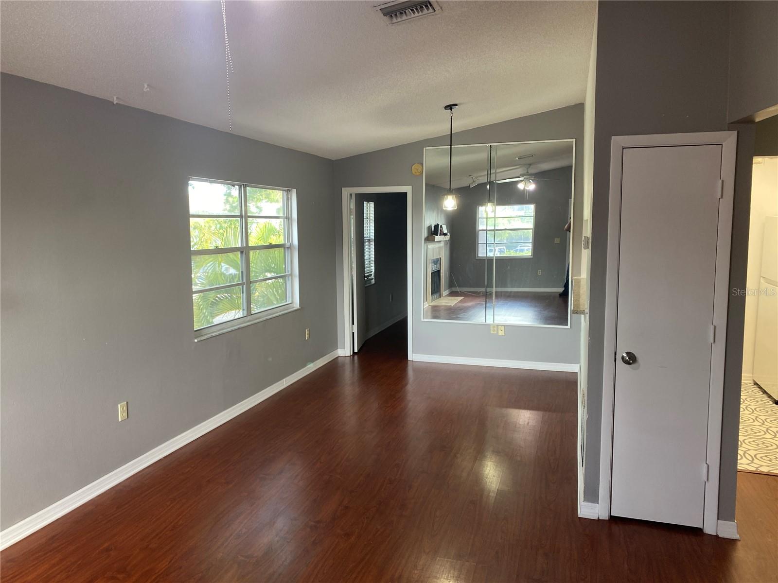 MIRROR LAKE SEC 2 - Residential
