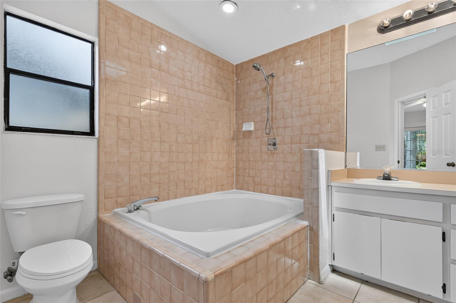 SUMMER CREEK PH I - Residential