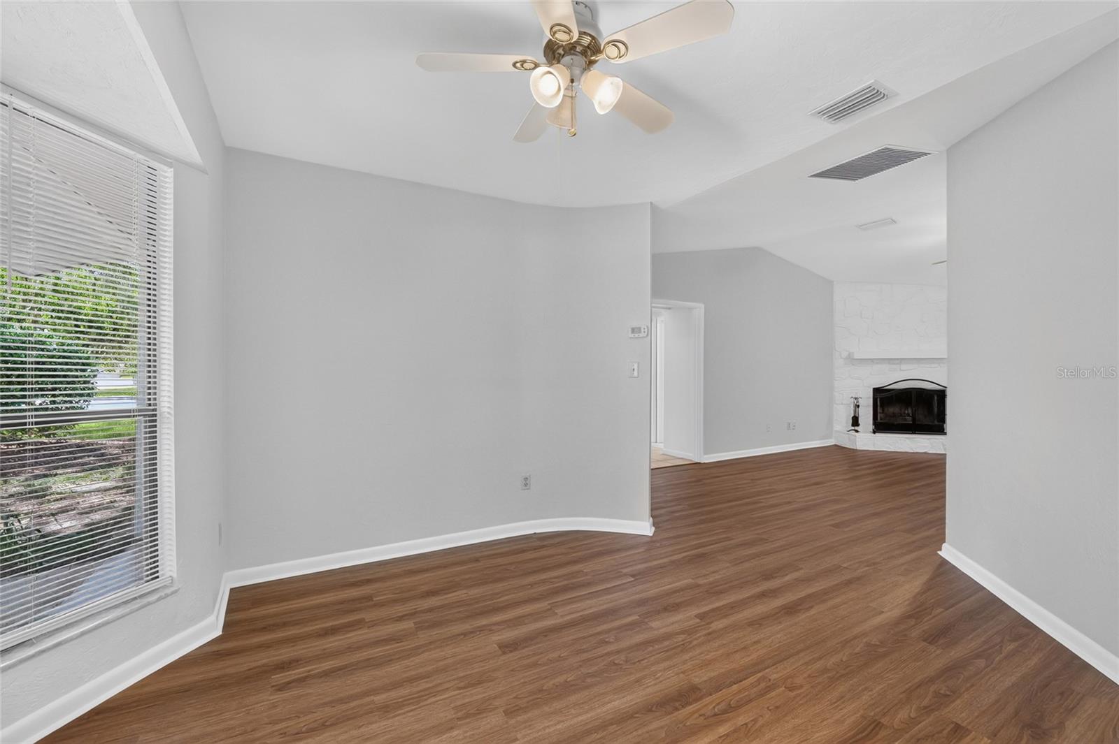 SUMMER CREEK PH I - Residential