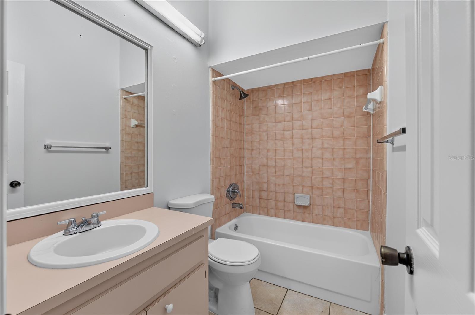SUMMER CREEK PH I - Residential