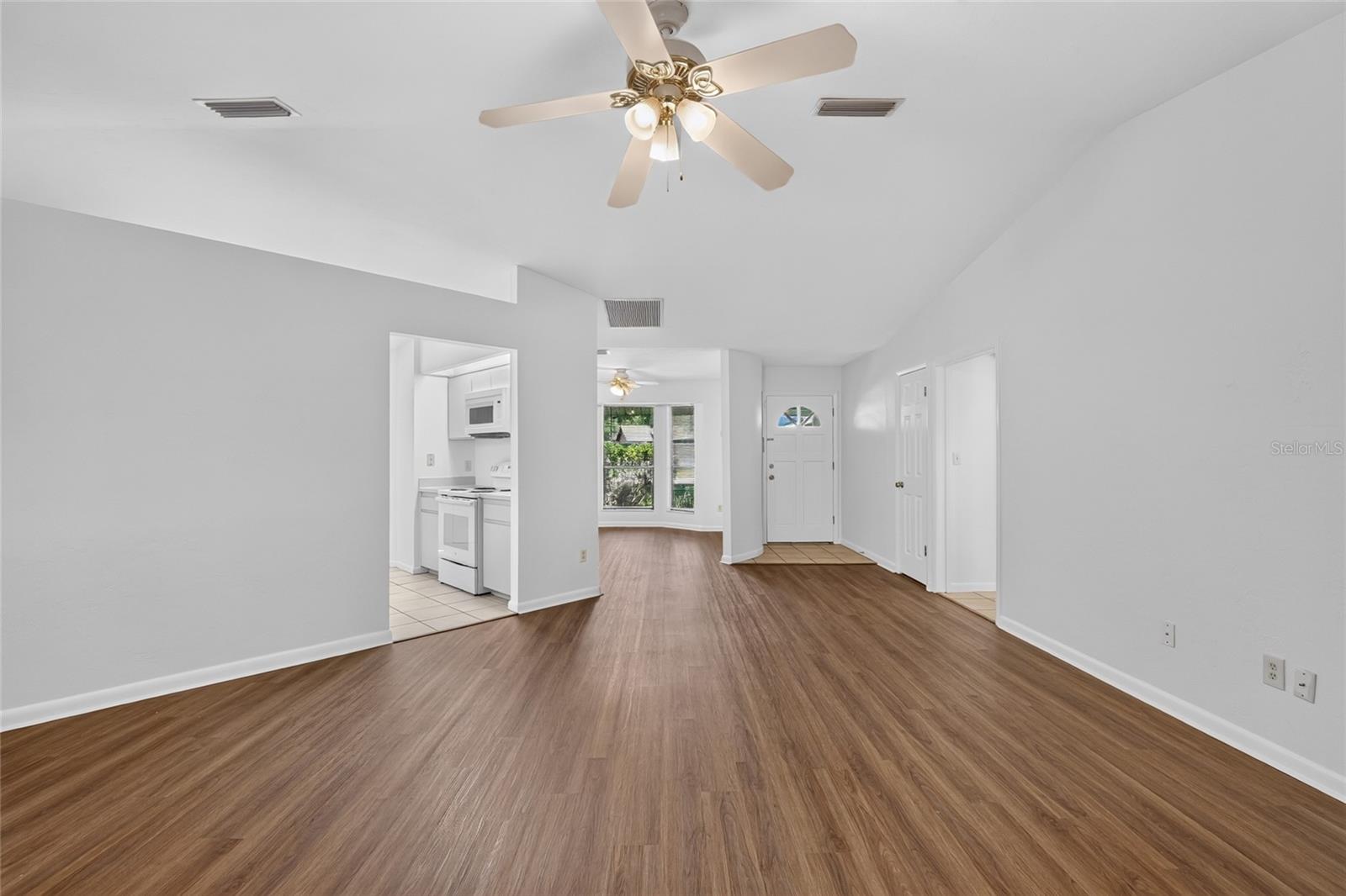 SUMMER CREEK PH I - Residential
