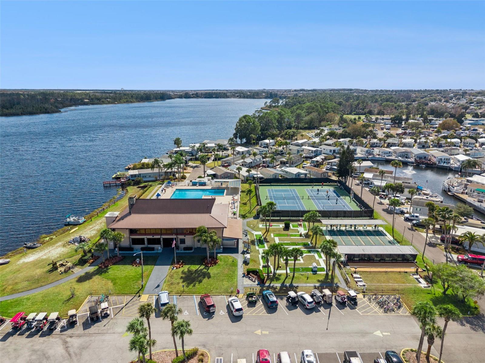 OUTDOOR RESORTS AMERICA - Residential