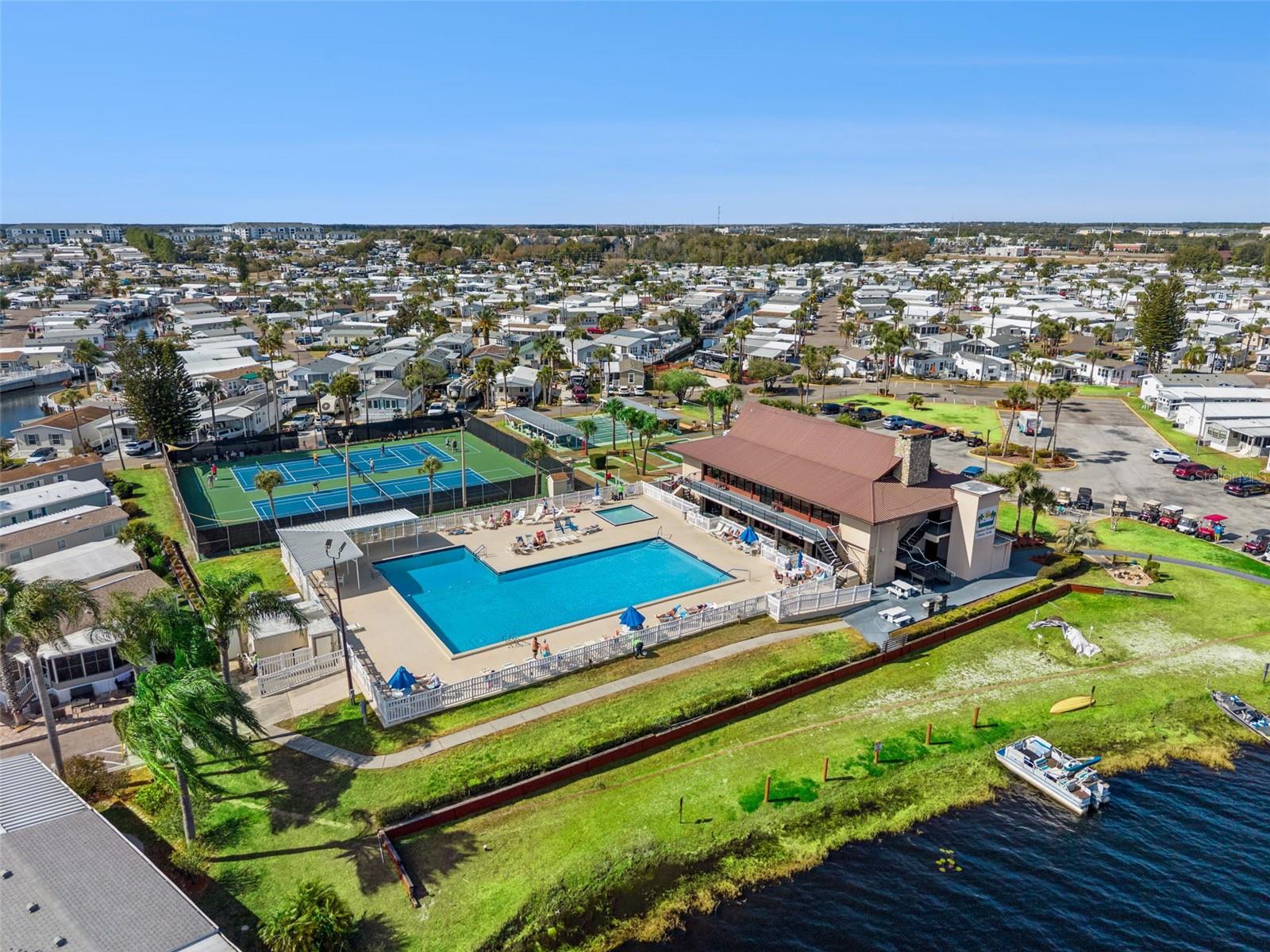OUTDOOR RESORTS AMERICA - Residential