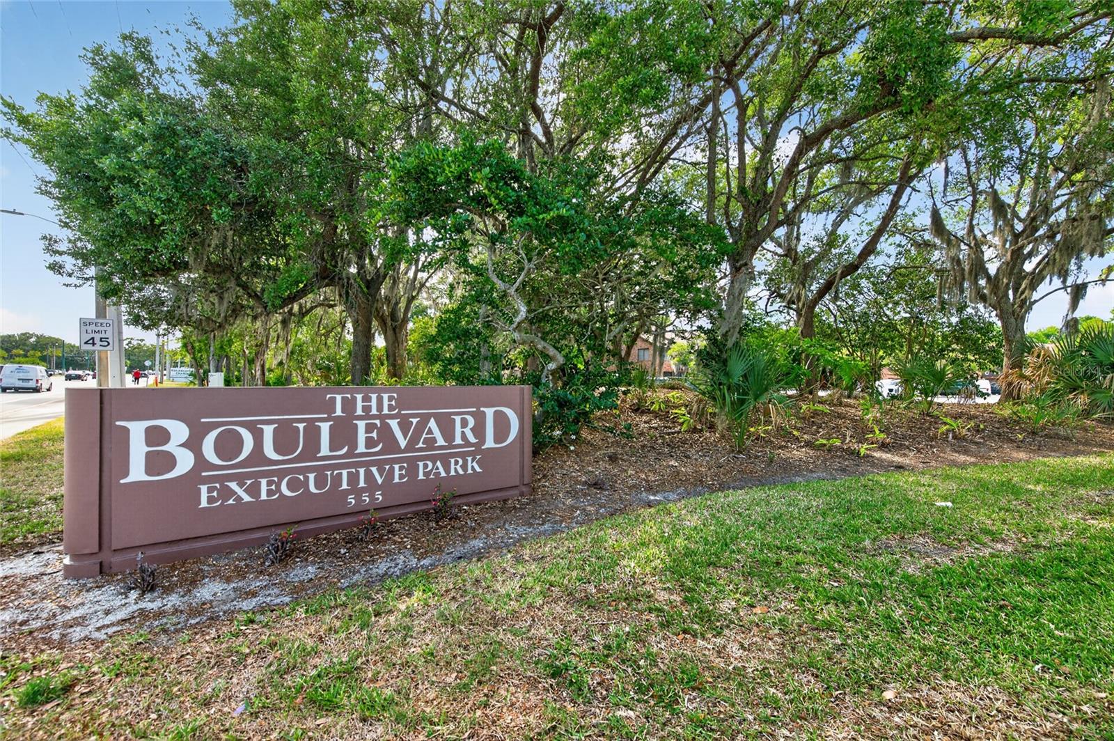 BOULEVARD 01 CONDO - Commercial Sale