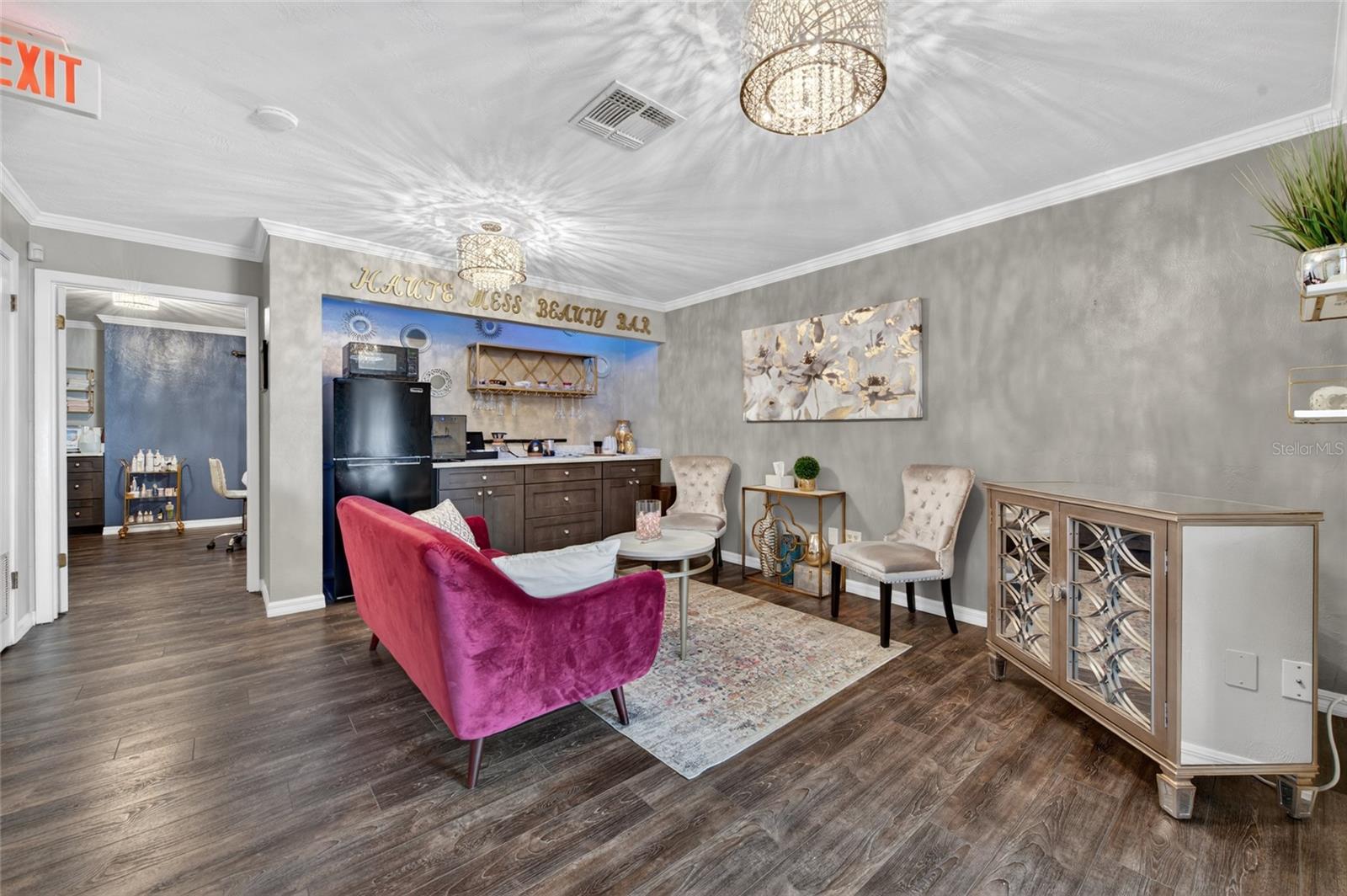 BOULEVARD 01 CONDO - Commercial Sale