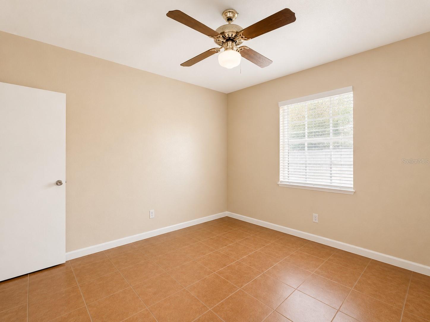 LAKE KNOWLES TERRACE ADD 02 - Residential Lease
