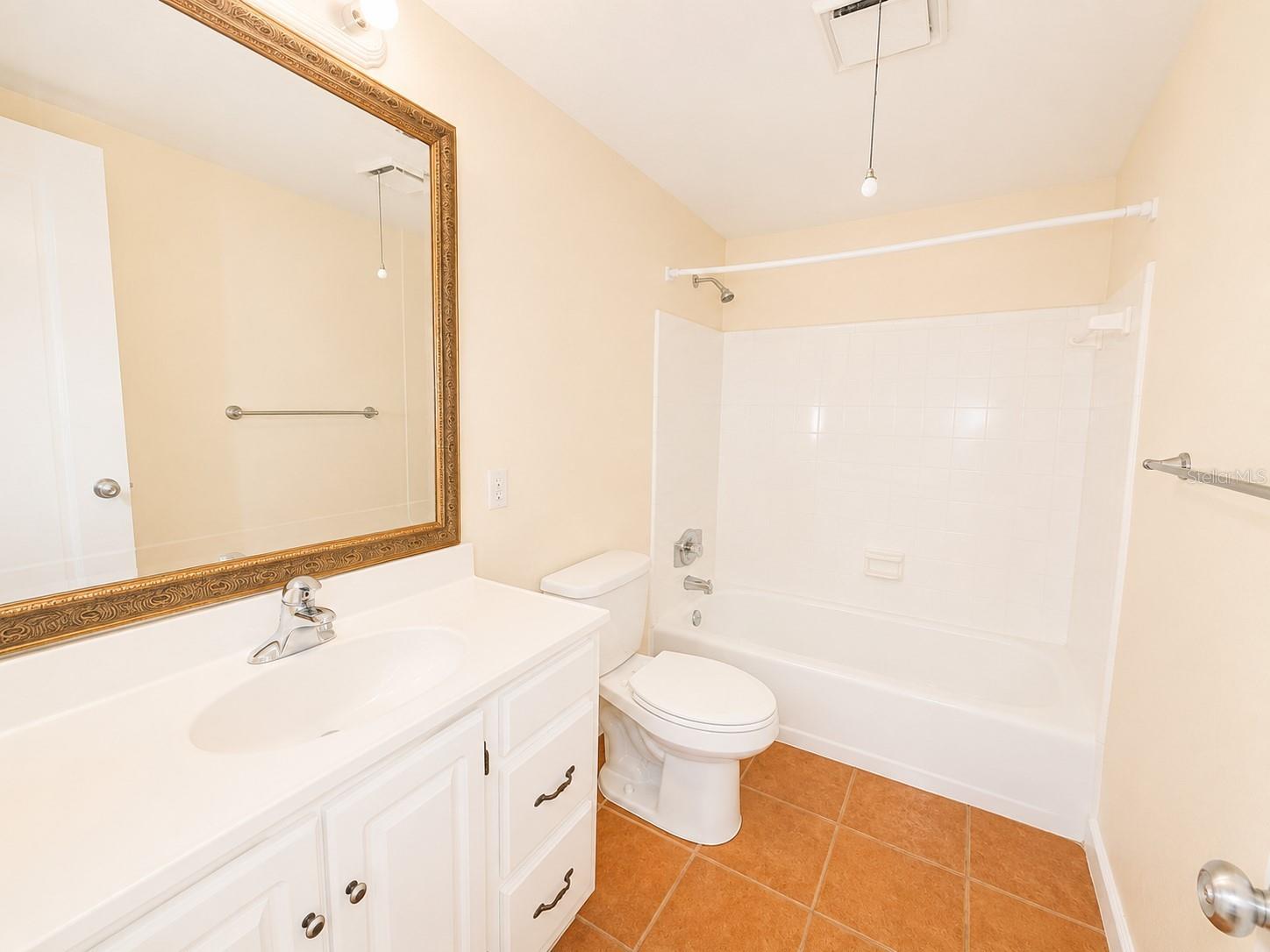 LAKE KNOWLES TERRACE ADD 02 - Residential Lease