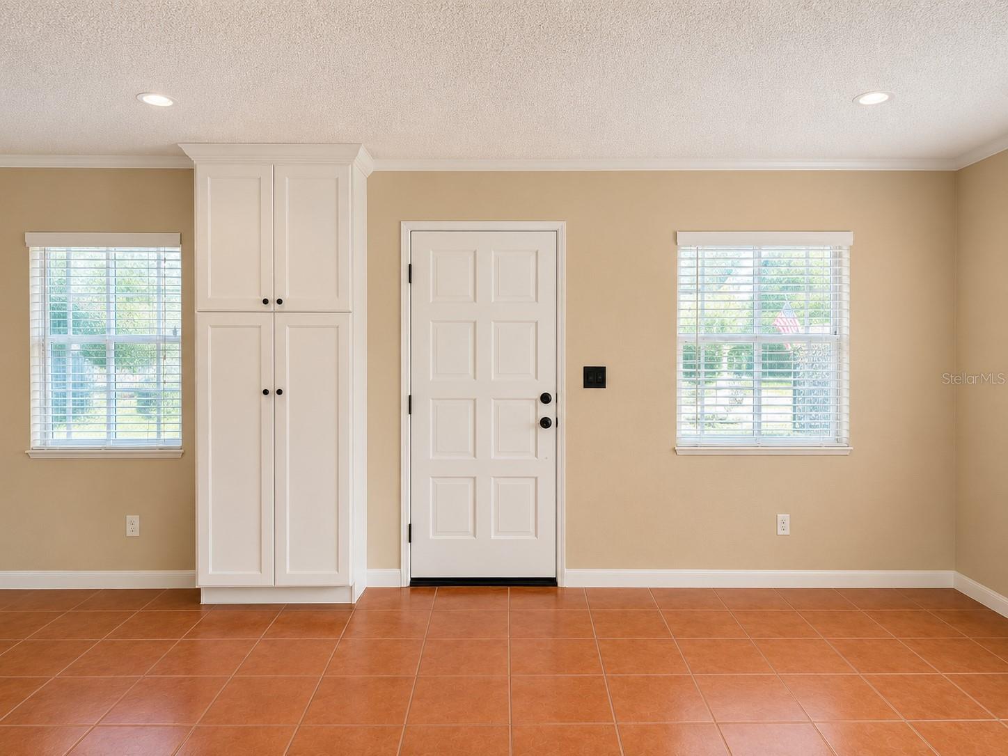 LAKE KNOWLES TERRACE ADD 02 - Residential Lease