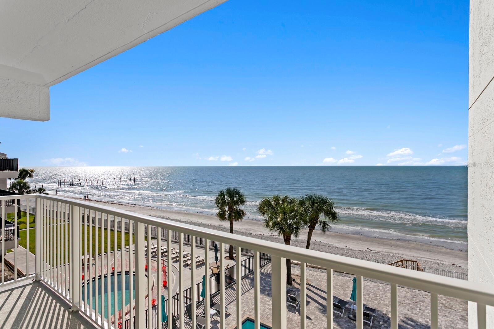 MARINERS LIGHT CONDO - Residential