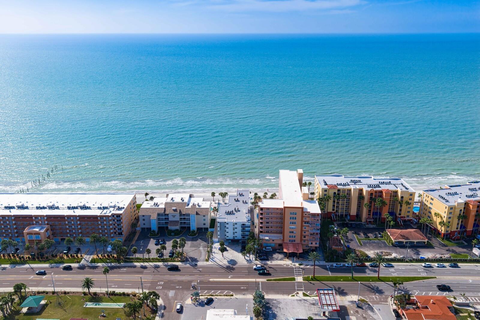 MARINERS LIGHT CONDO - Residential