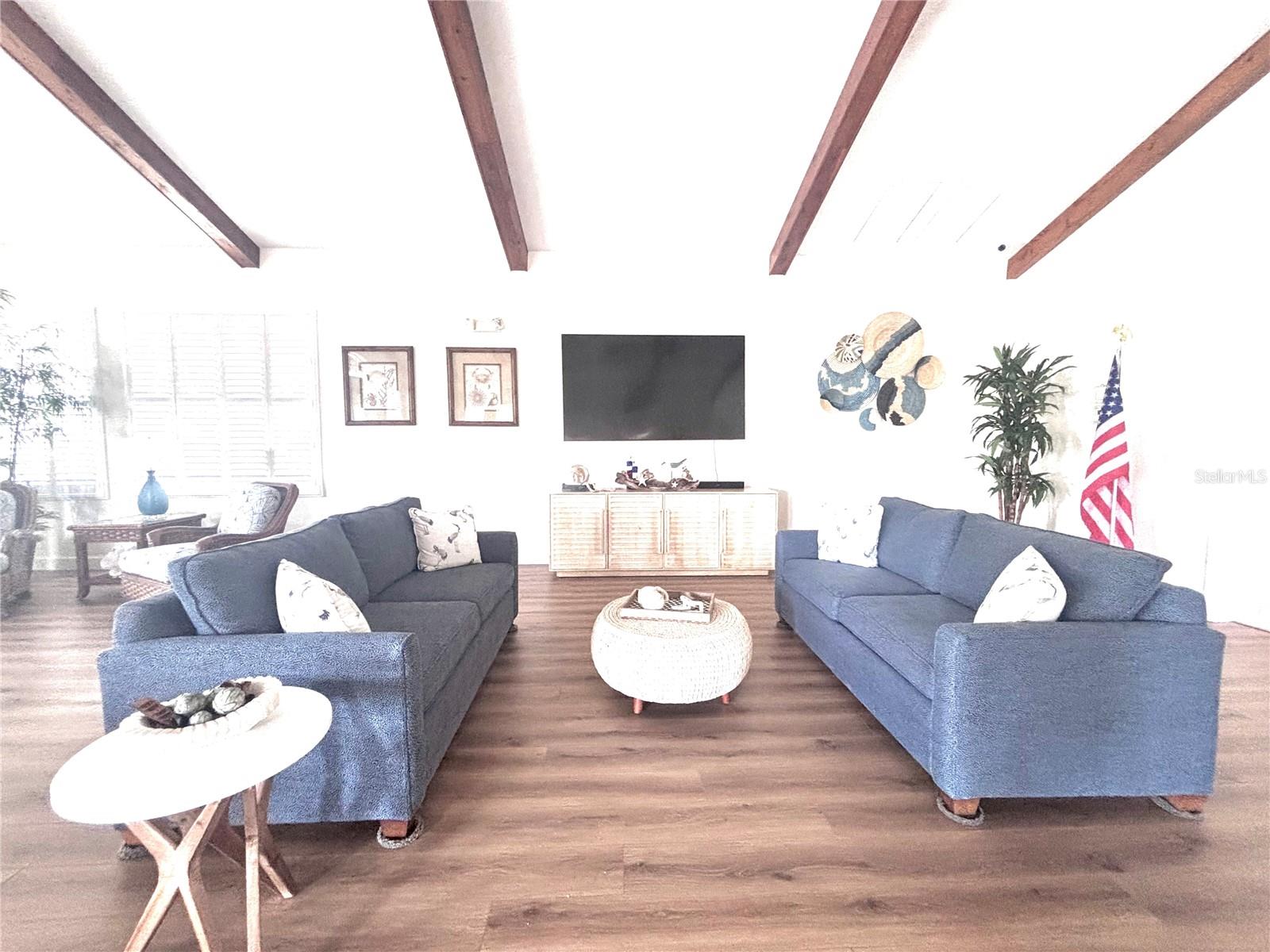 LANDINGS AT CORAL CREEK - Residential