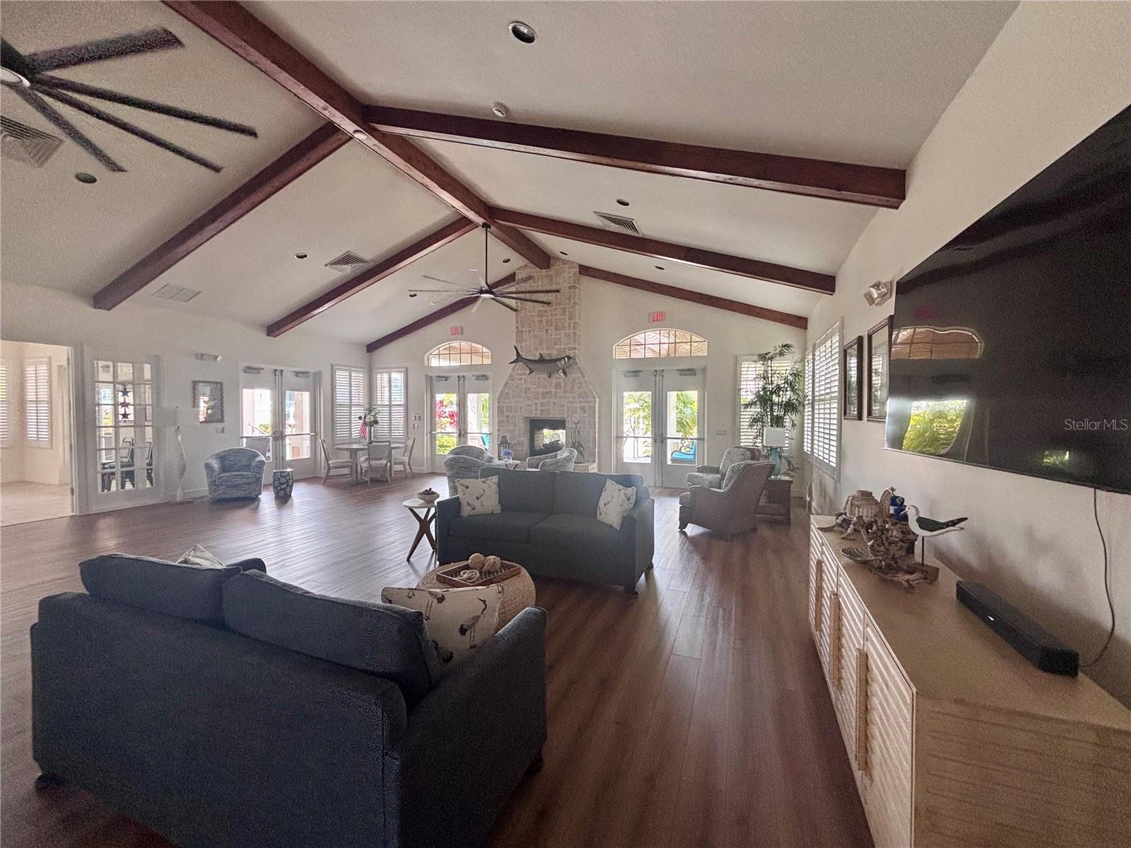 LANDINGS AT CORAL CREEK - Residential