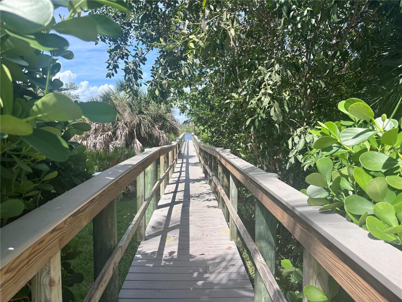 LANDINGS AT CORAL CREEK - Residential