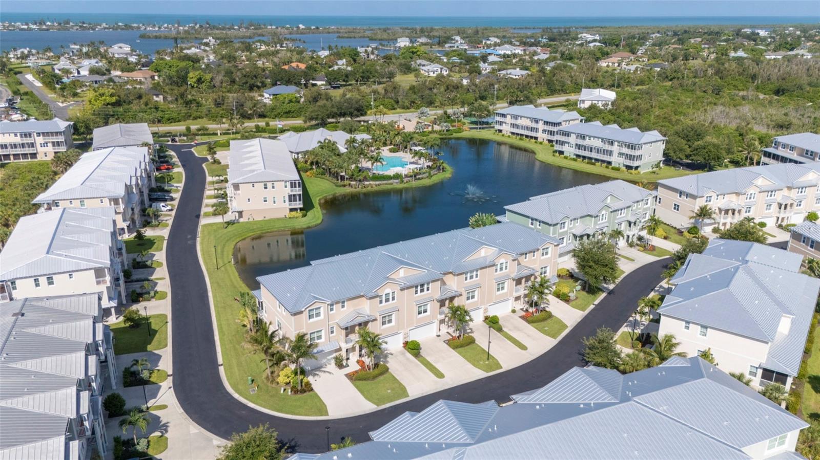 LANDINGS AT CORAL CREEK - Residential