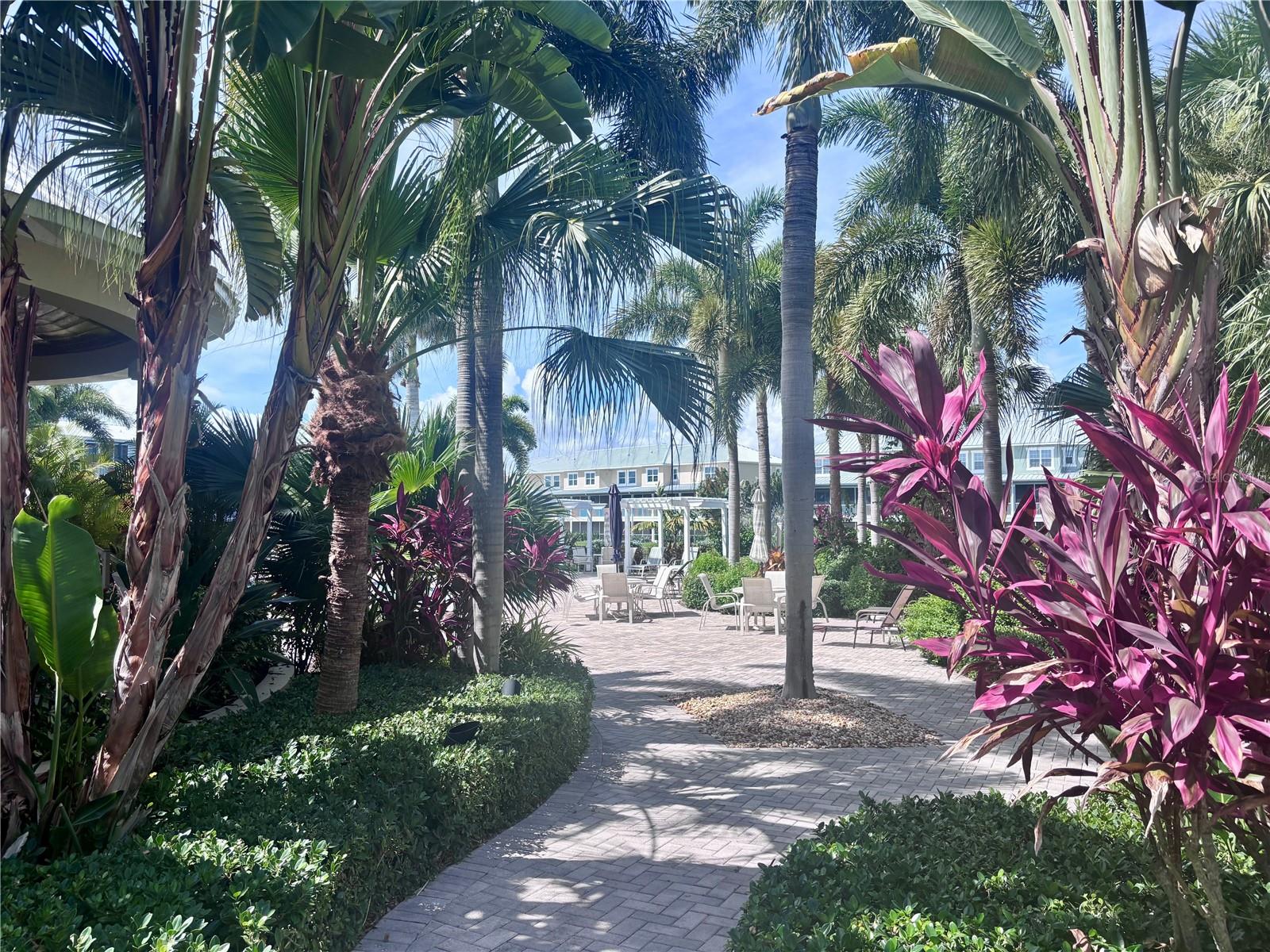 LANDINGS AT CORAL CREEK - Residential