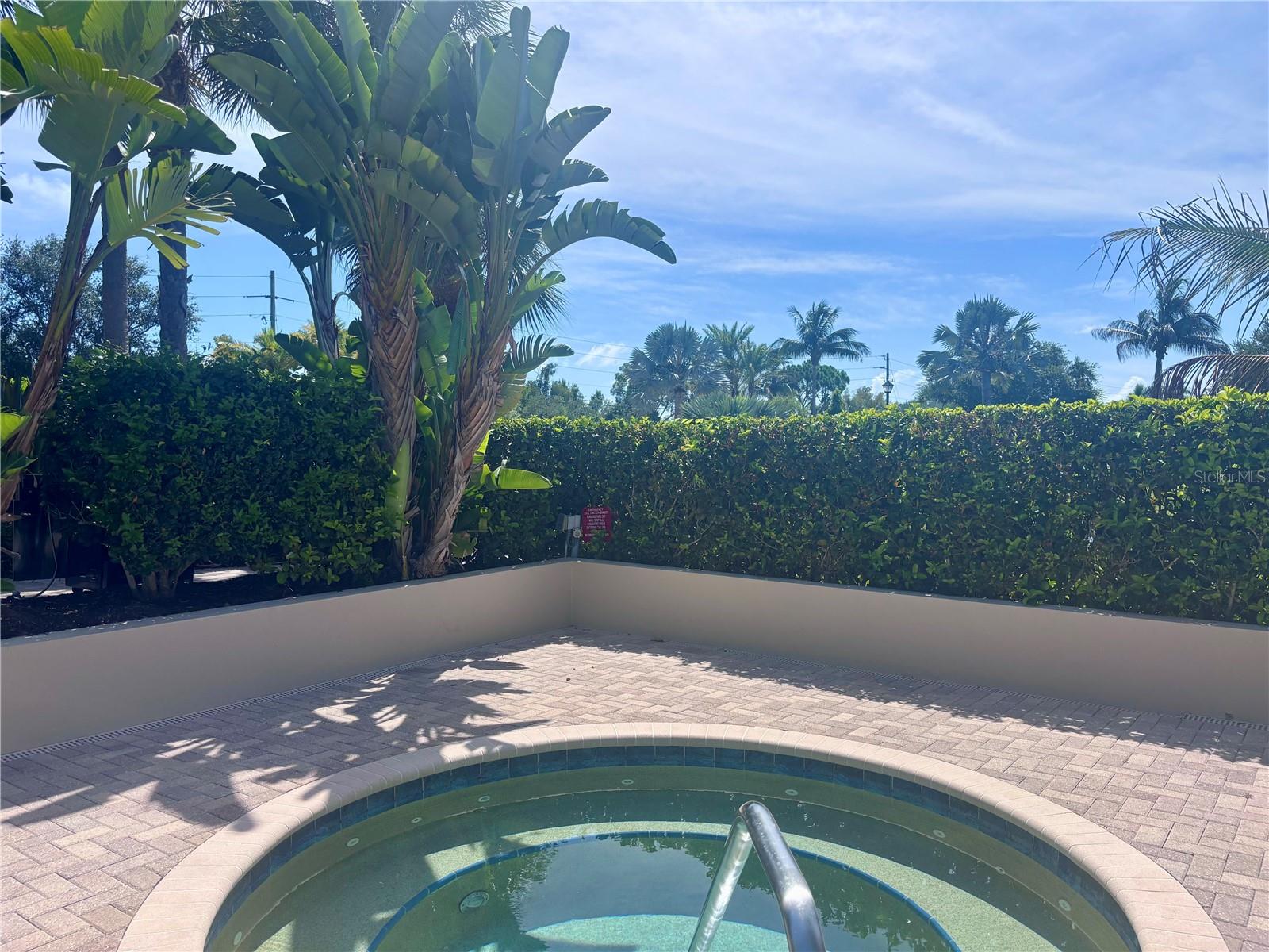 LANDINGS AT CORAL CREEK - Residential