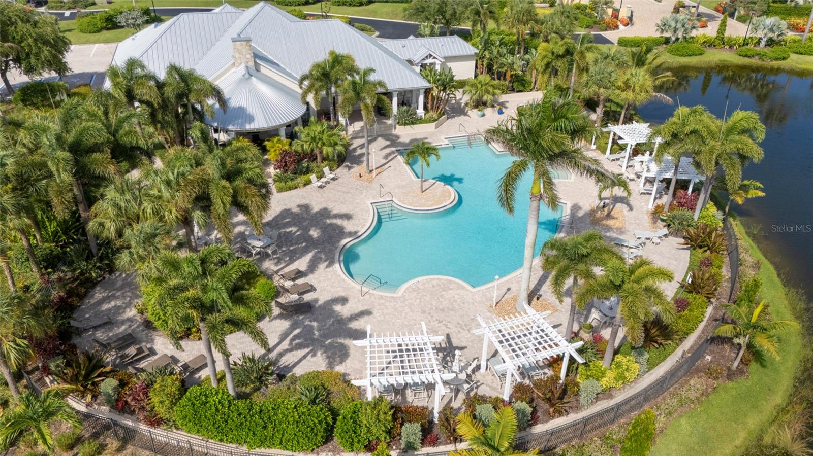 LANDINGS AT CORAL CREEK - Residential