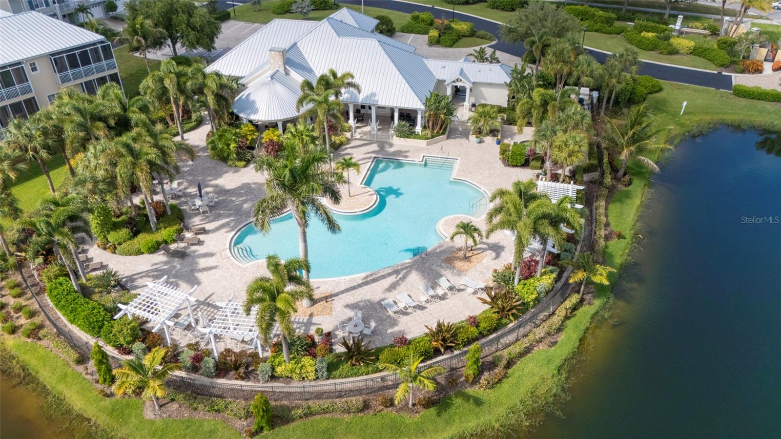 LANDINGS AT CORAL CREEK - Residential