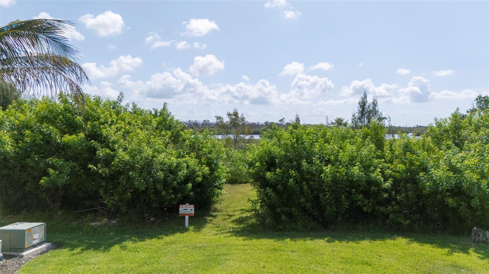 LANDINGS AT CORAL CREEK - Residential
