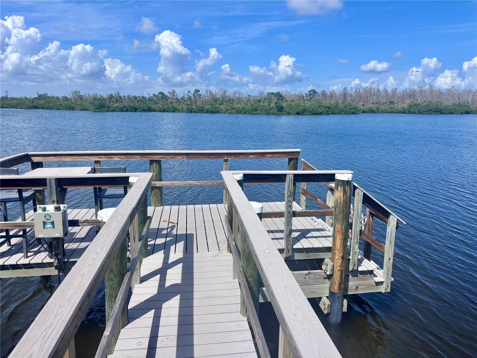 LANDINGS AT CORAL CREEK - Residential