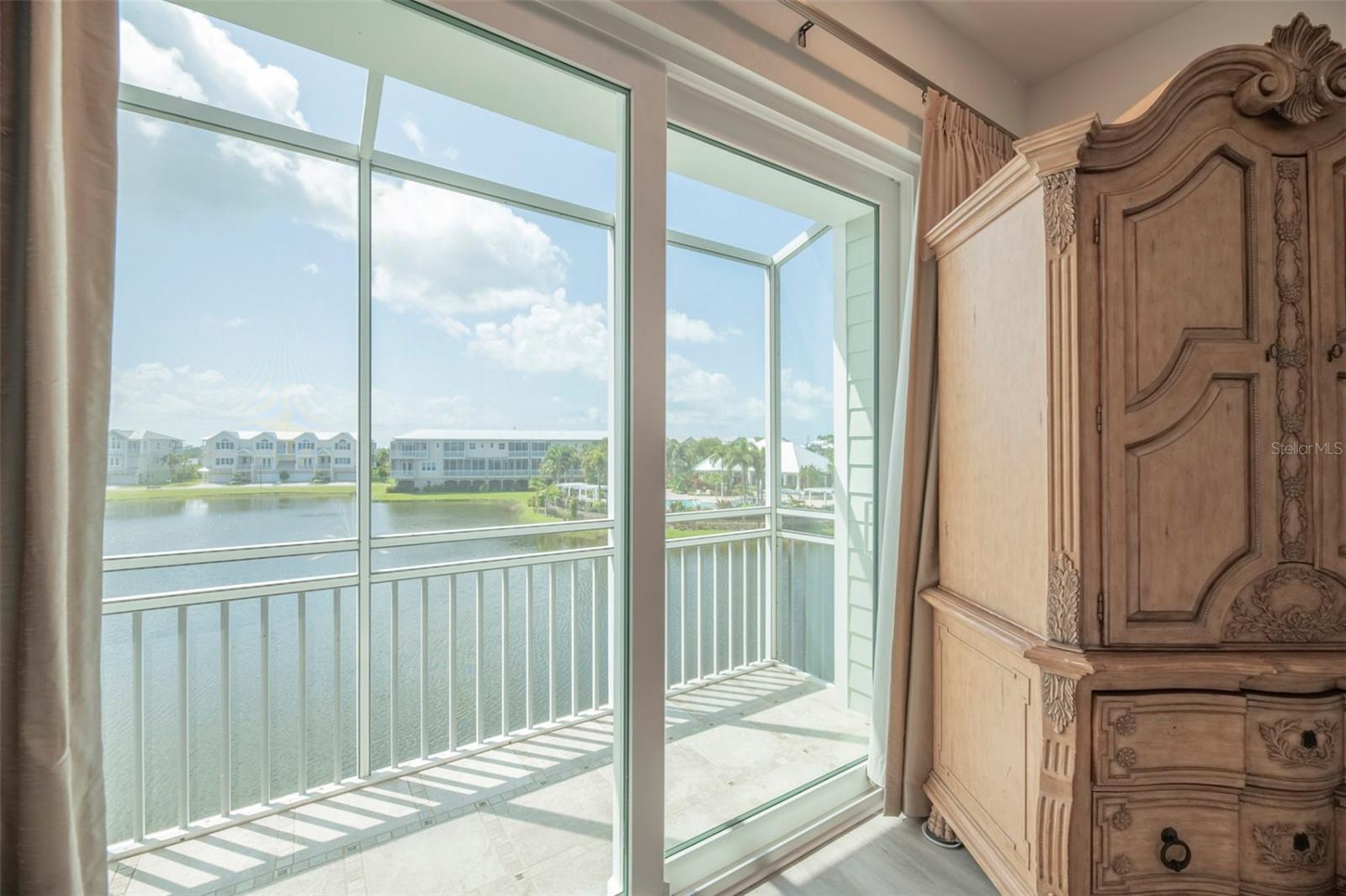 LANDINGS AT CORAL CREEK - Residential