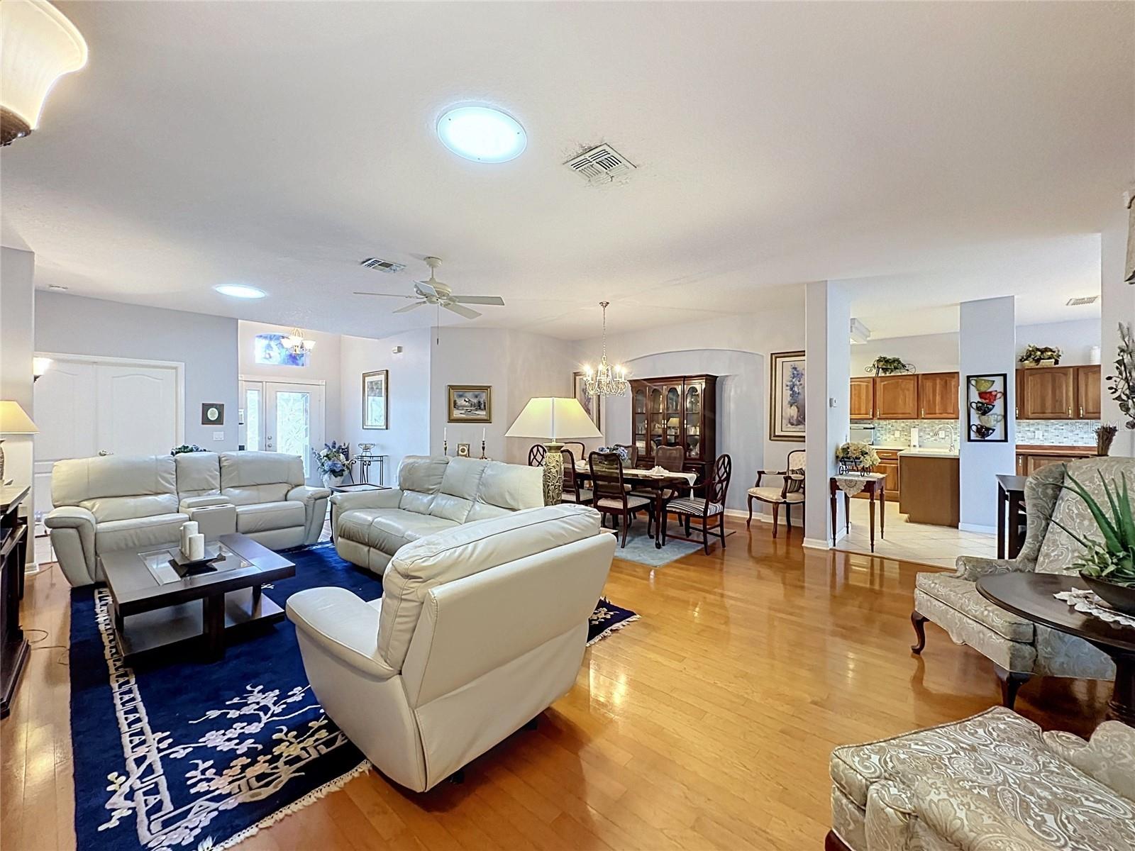 KINGS RIDGE - Residential
