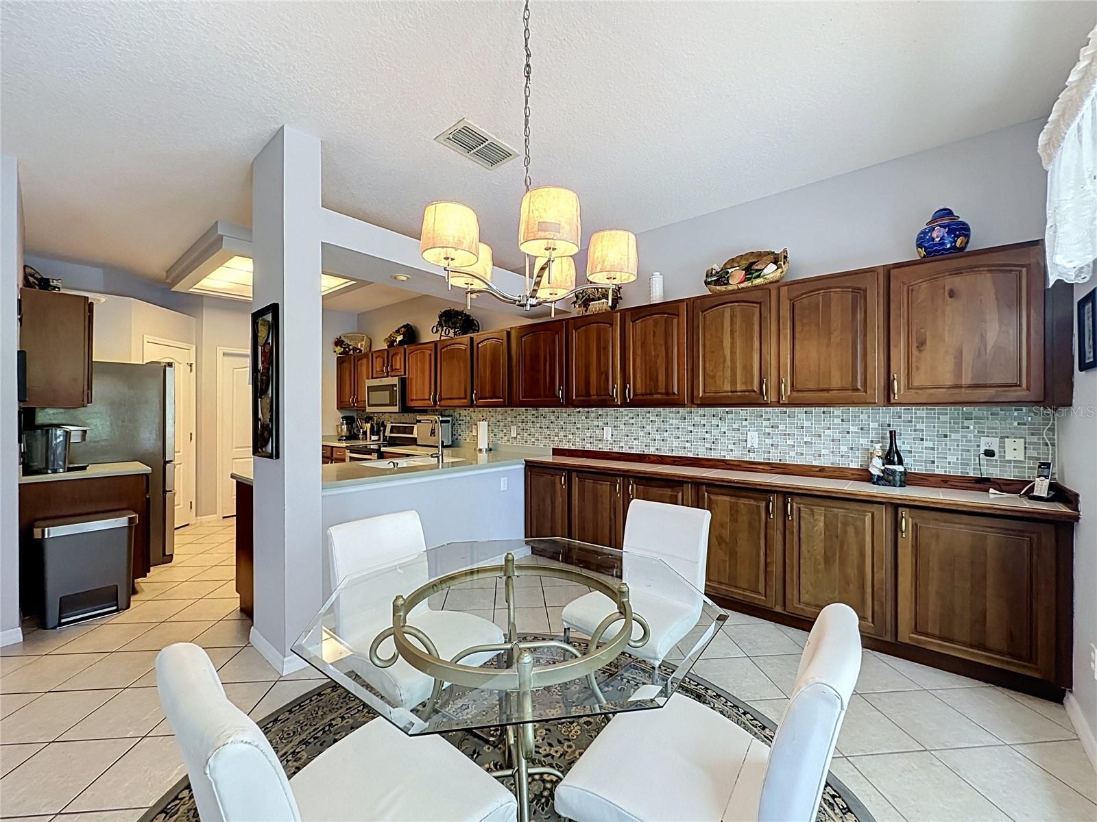 KINGS RIDGE - Residential