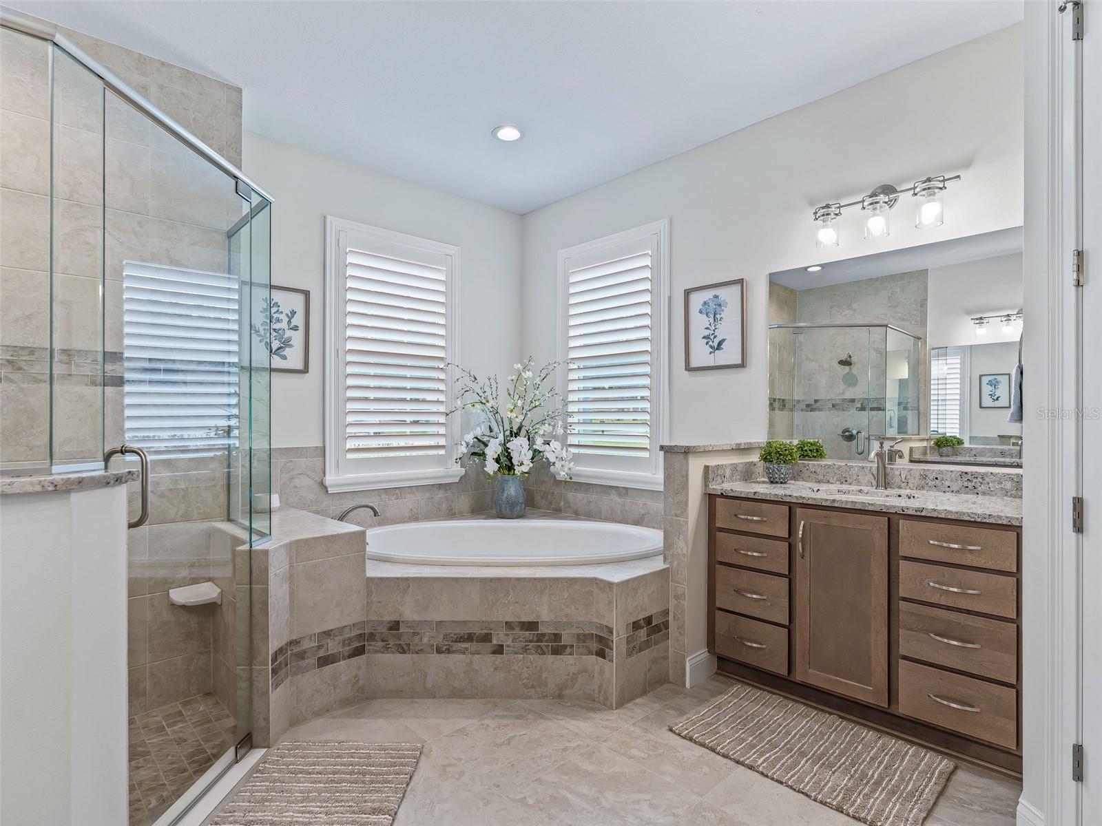 OAK POINTE SUB - Residential