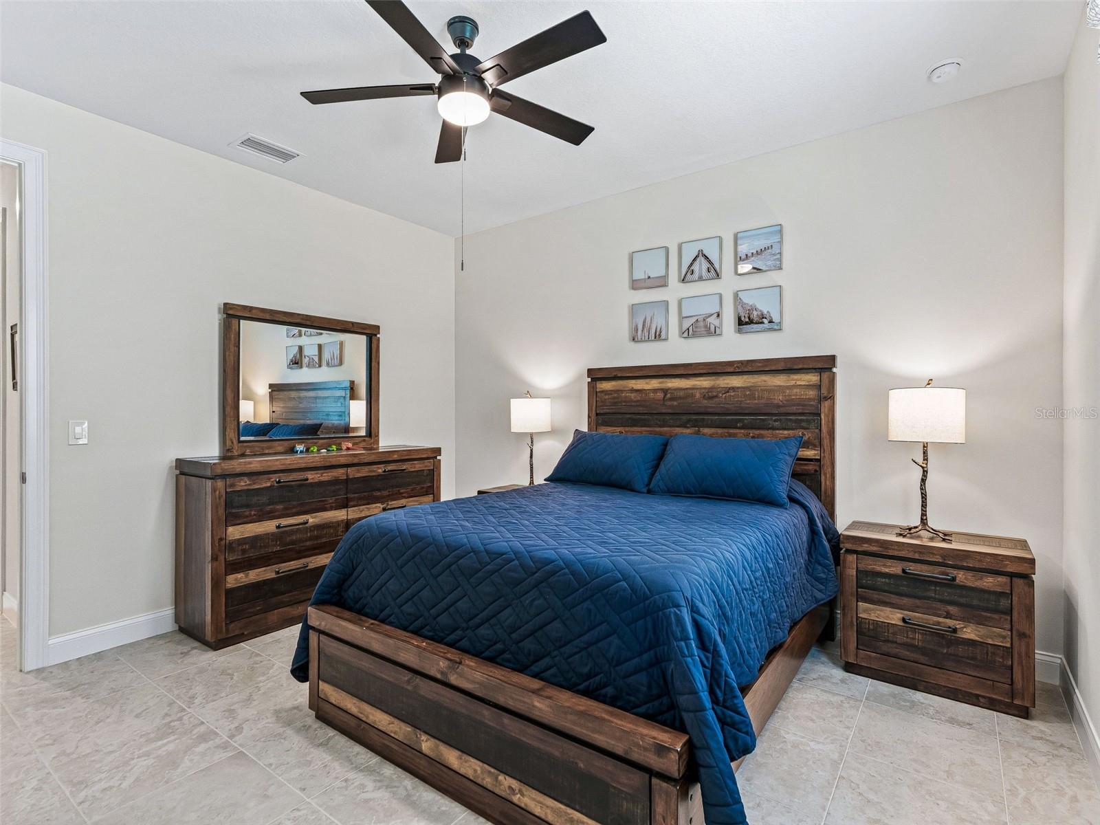 OAK POINTE SUB - Residential