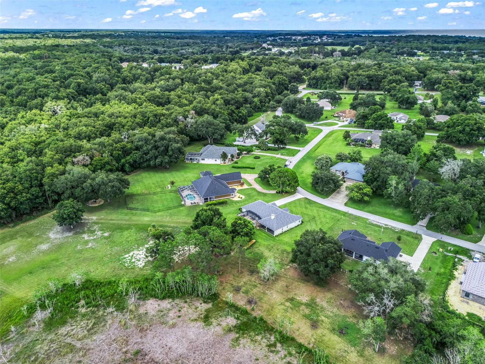 OAK POINTE SUB - Residential
