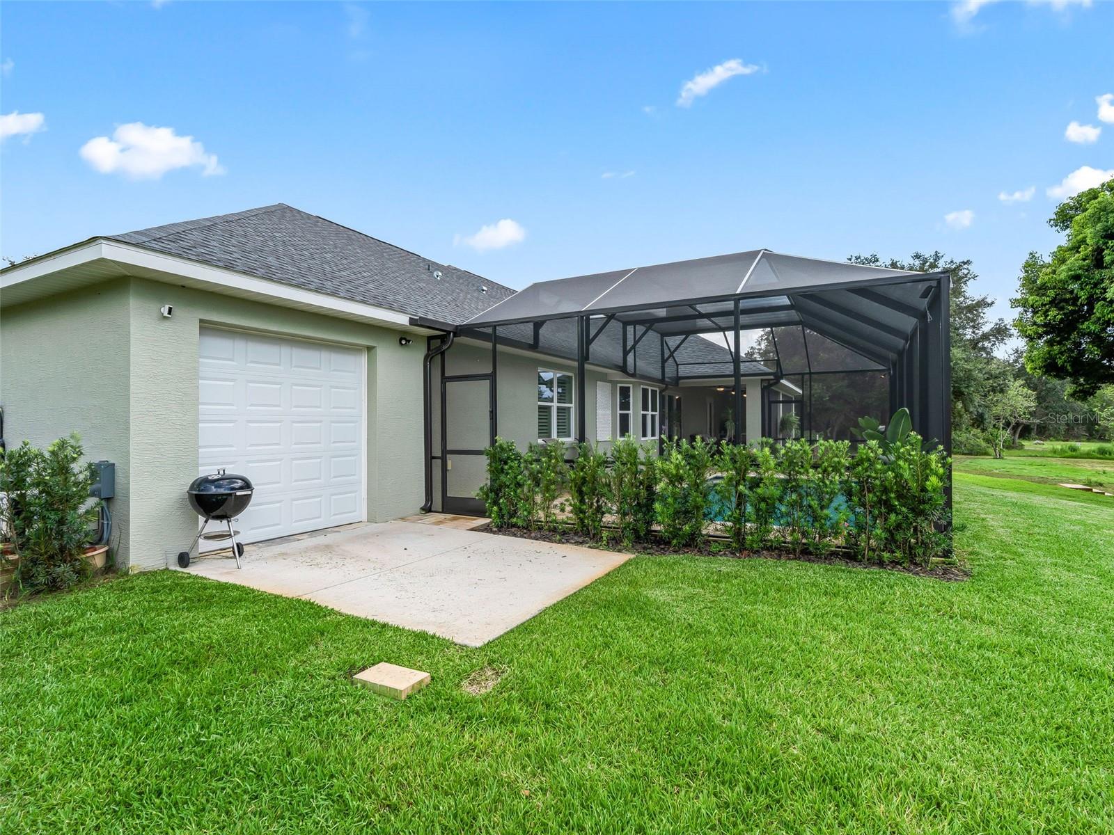 OAK POINTE SUB - Residential