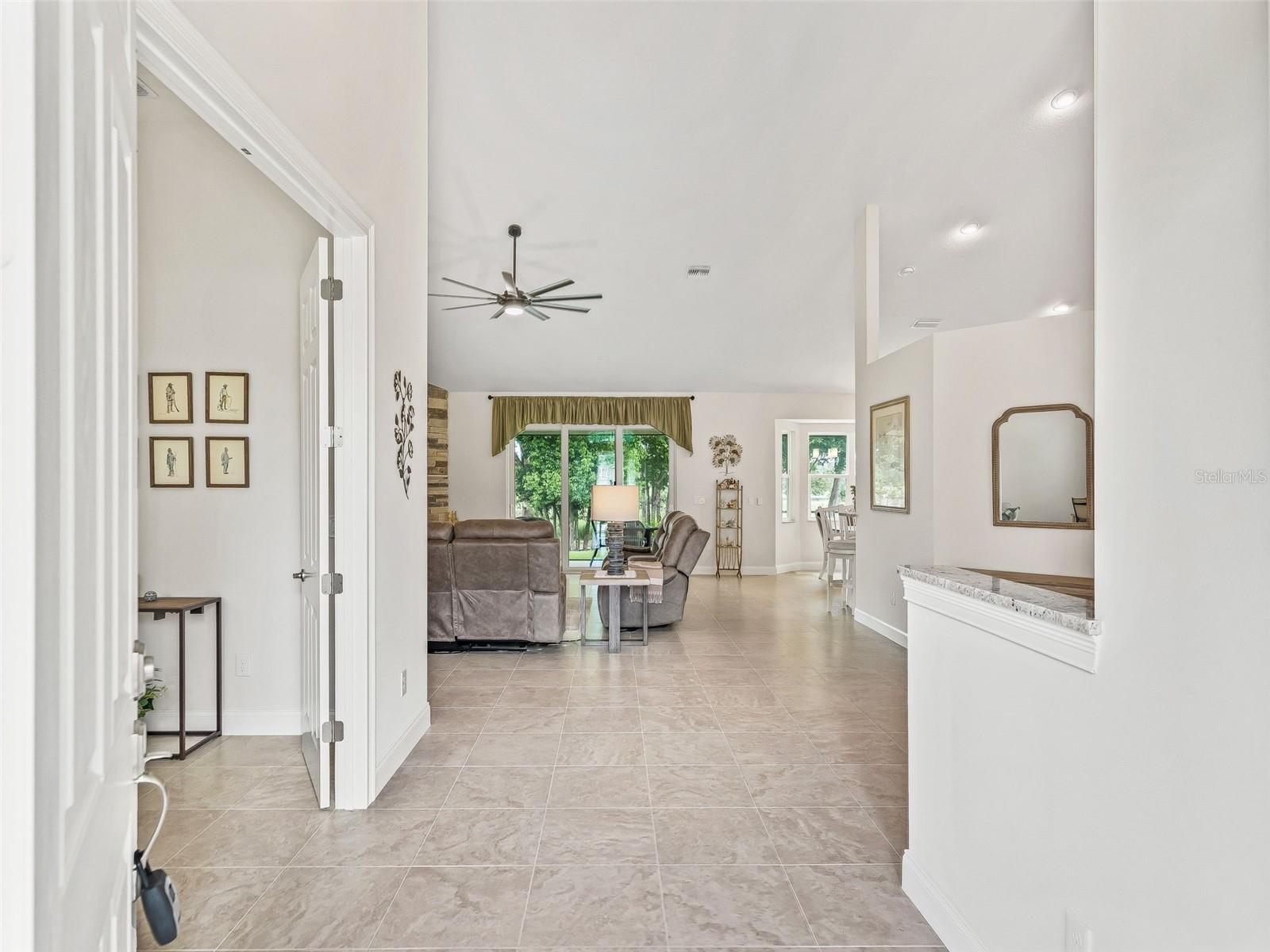 OAK POINTE SUB - Residential