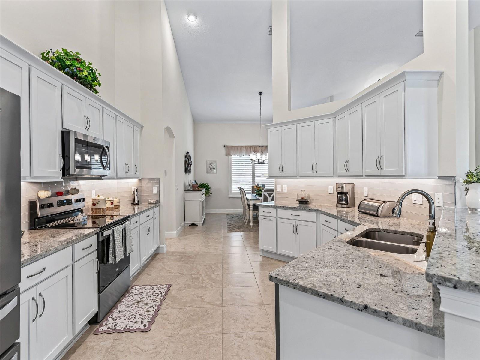 OAK POINTE SUB - Residential
