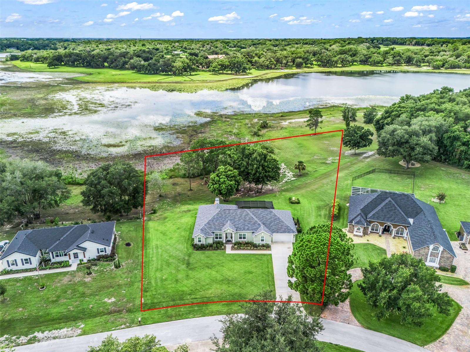 OAK POINTE SUB - Residential