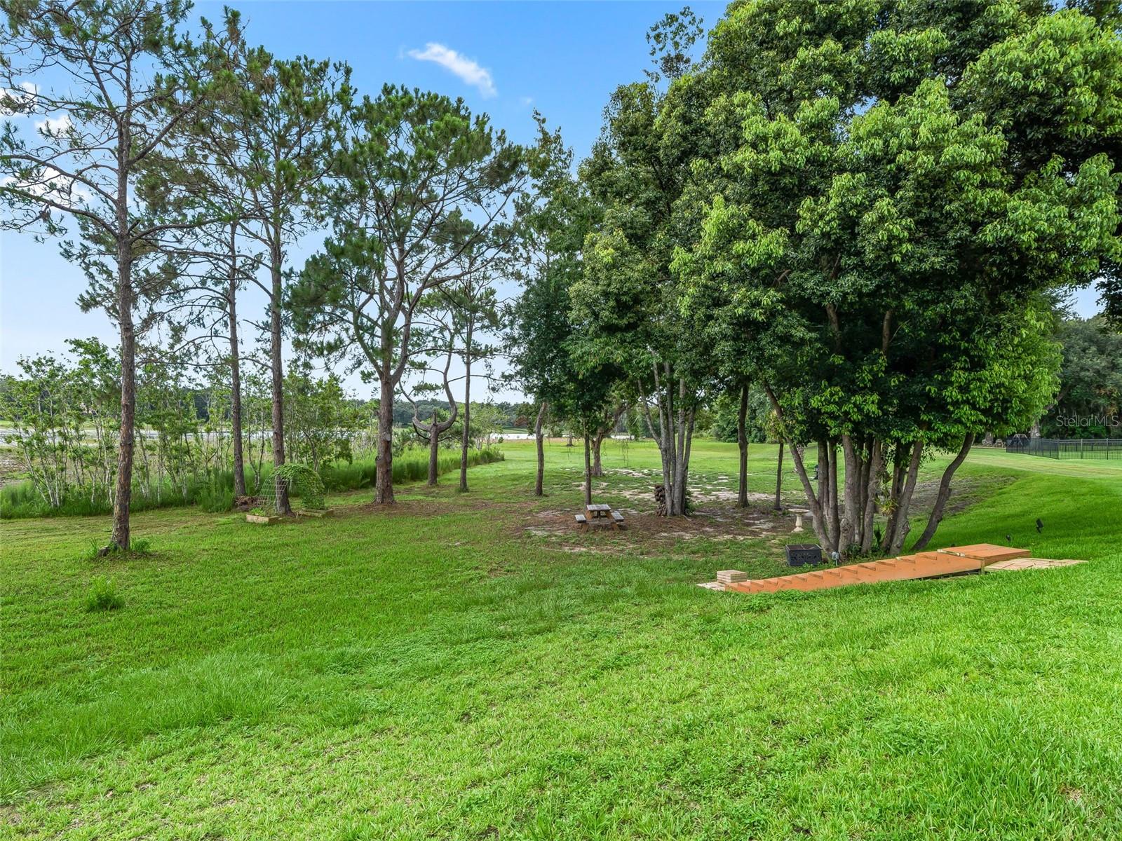 OAK POINTE SUB - Residential