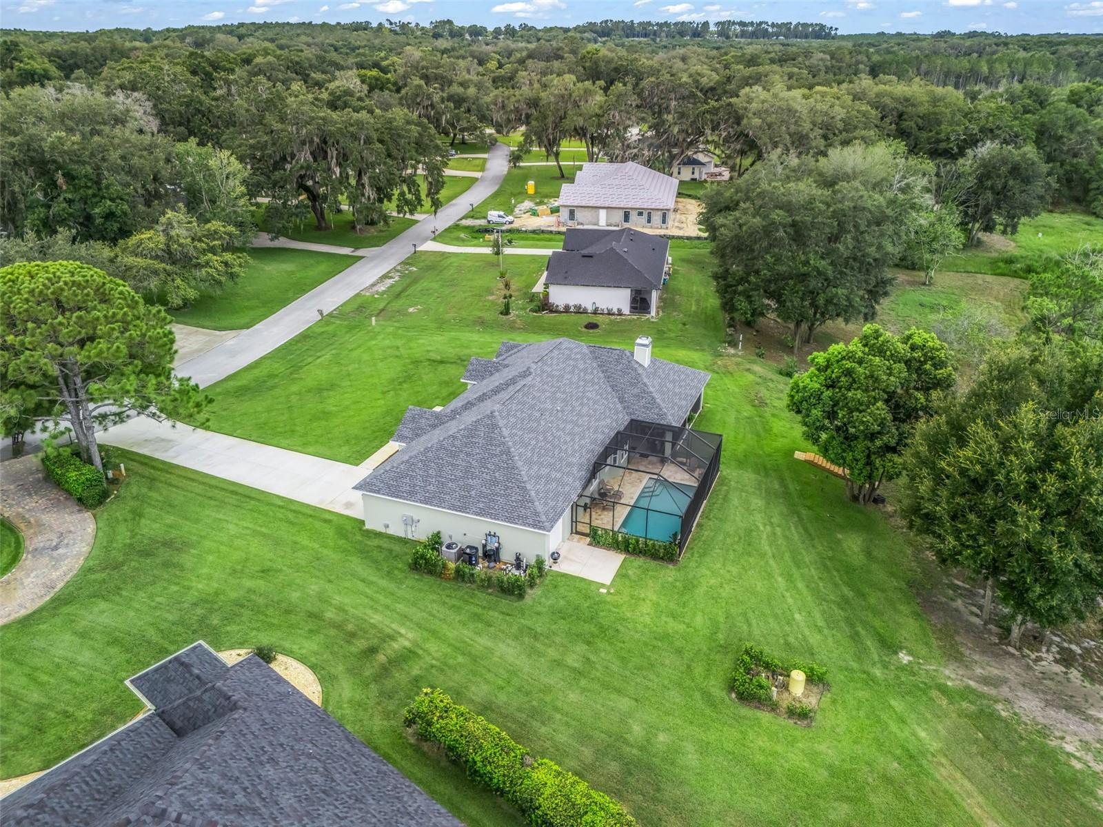 OAK POINTE SUB - Residential