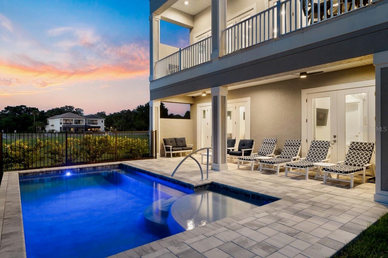 YACHT HARBOR VILLAGE - Residential