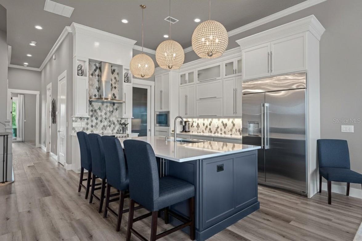 YACHT HARBOR VILLAGE - Residential
